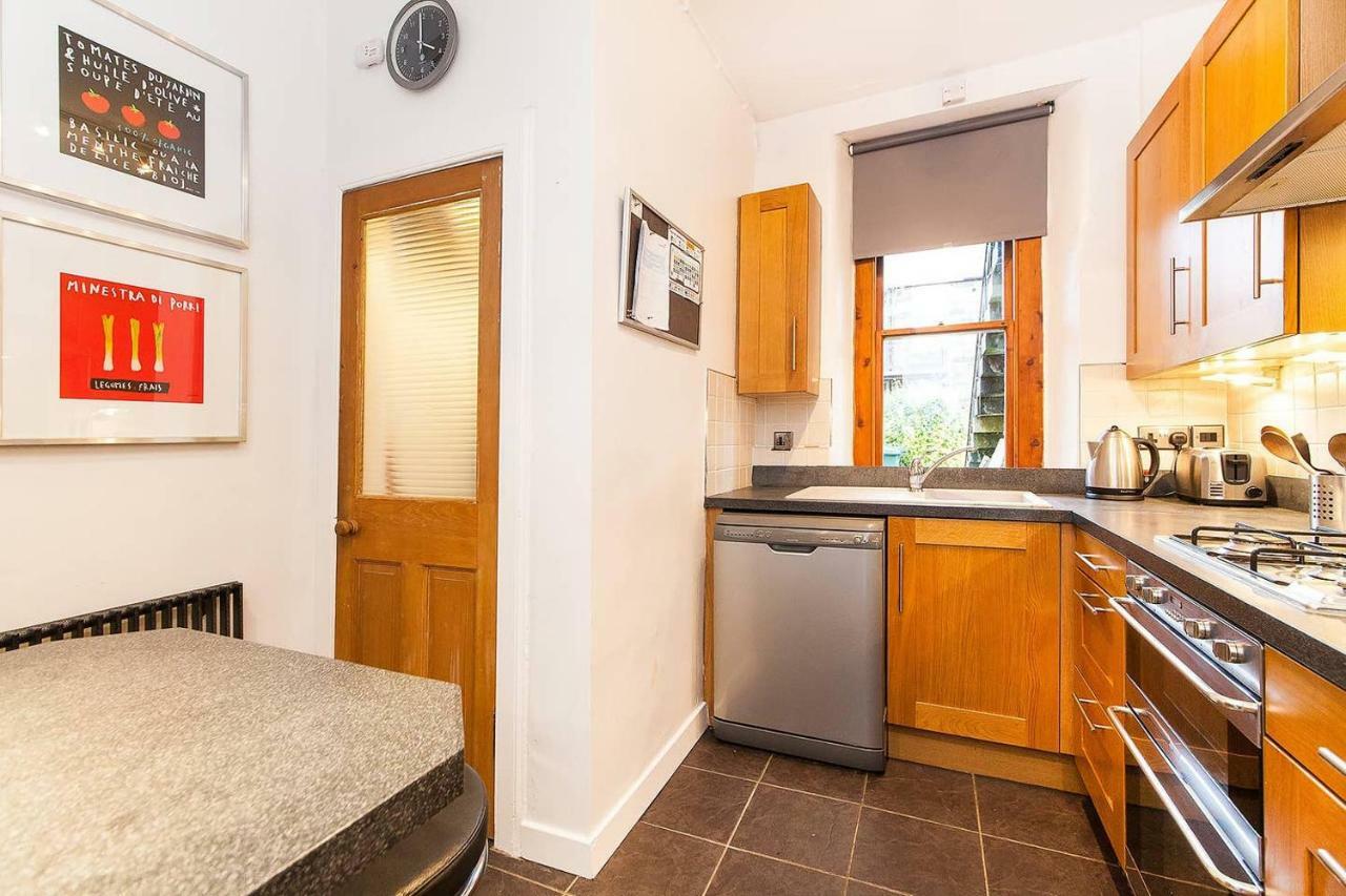 Princes St - 5 Minutes Walk-main Door&private Garden *