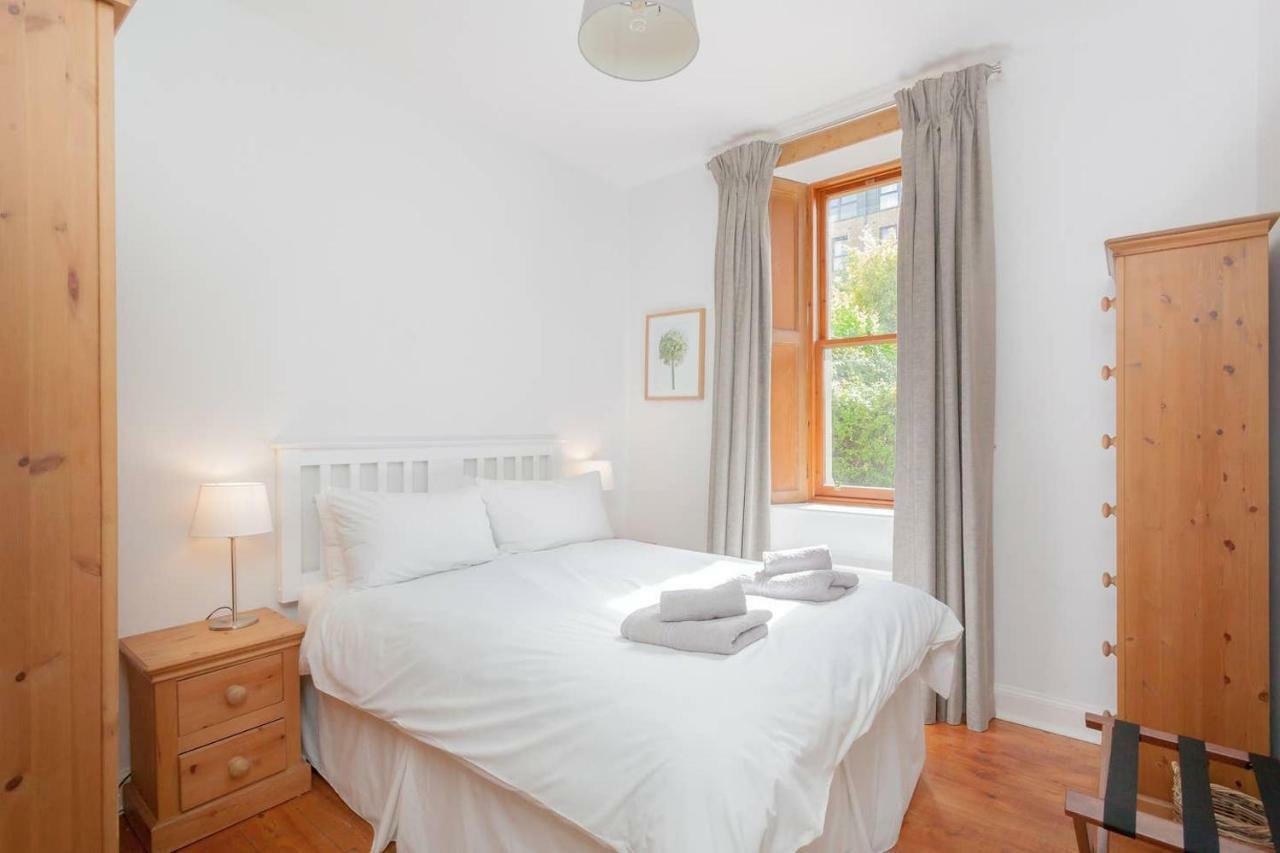 Princes St - 5 Minutes Walk-main Door&private Garden *